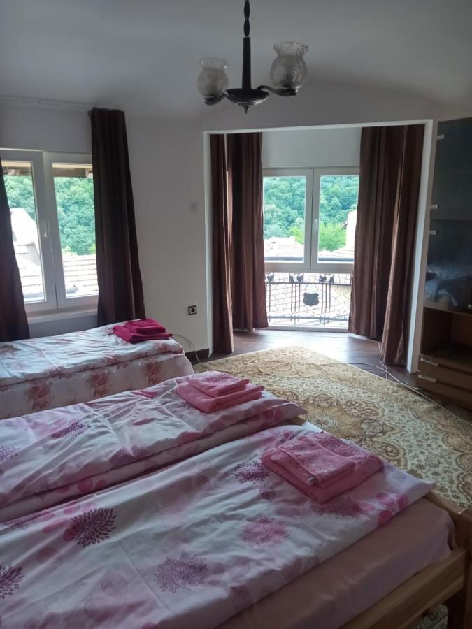 Mercury Guest House Велико-Тирново Екстер'єр фото