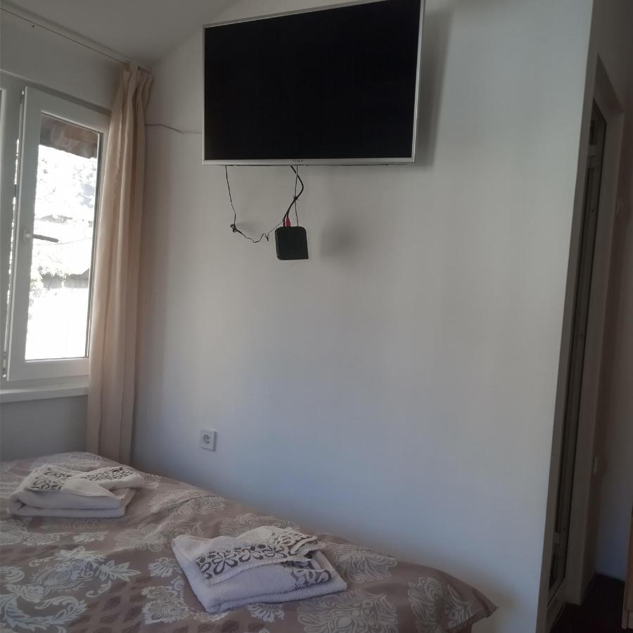 Mercury Guest House Велико-Тирново Екстер'єр фото