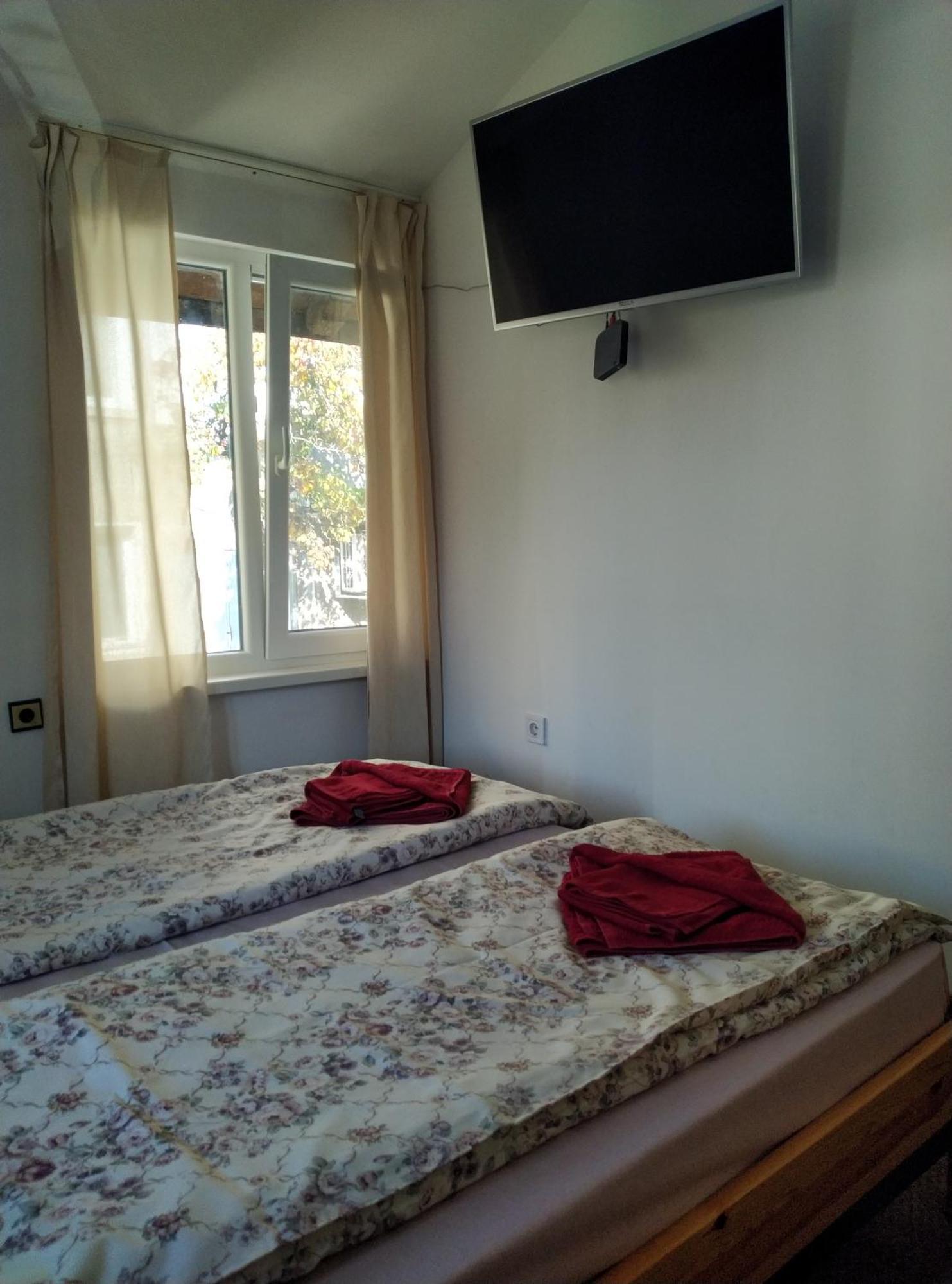 Mercury Guest House Велико-Тирново Екстер'єр фото
